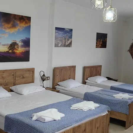 Aysultan Stone House 乌奇希萨尔