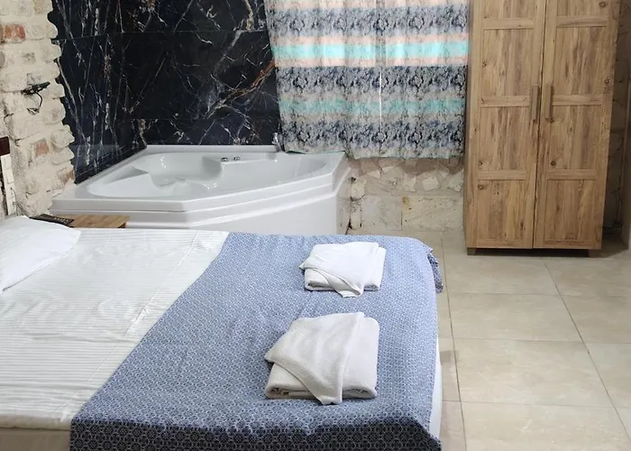 Aysultan Stone House *